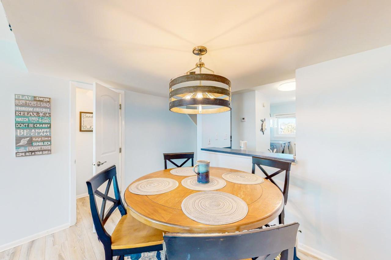 Apartment Tybee Stars